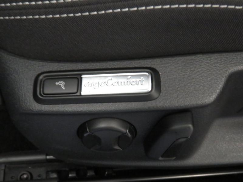 VW Passat Variant Business TDI SCR DSG