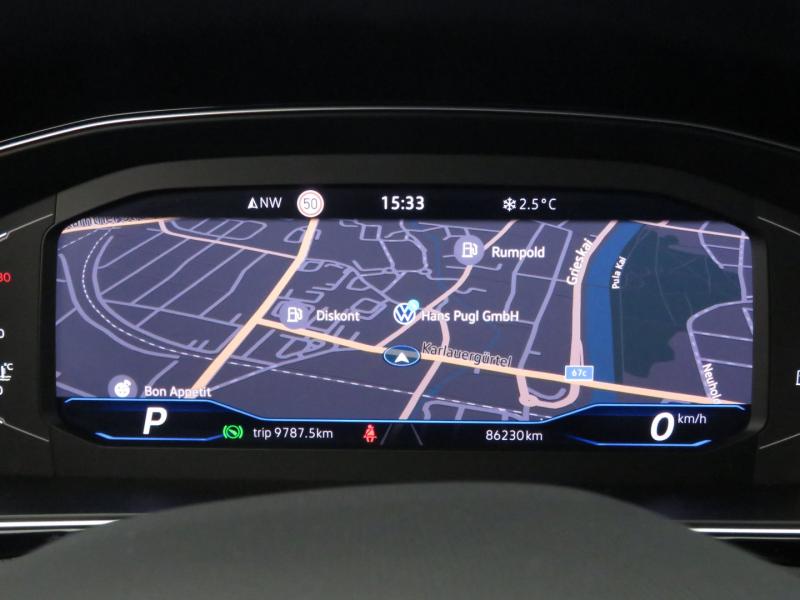 VW Passat Variant Business TDI SCR DSG