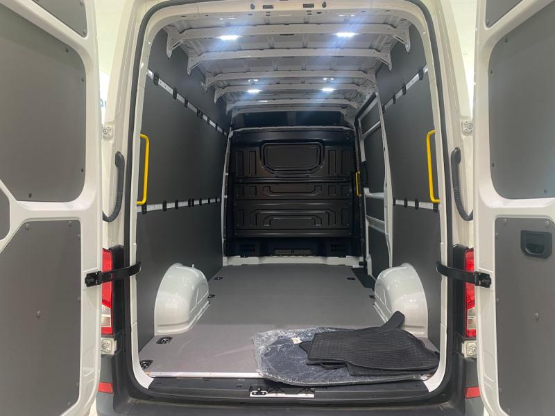 VW Crafter 35 Kastenwagen L3H3 TDI