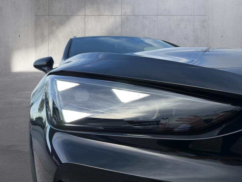 CUPRA Formentor e-HYBRID 204 PS DSG BlackEdit.