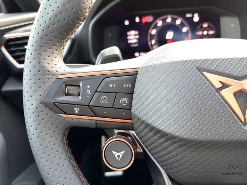 CUPRA Formentor e-HYBRID 204 PS DSG BlackEdit.