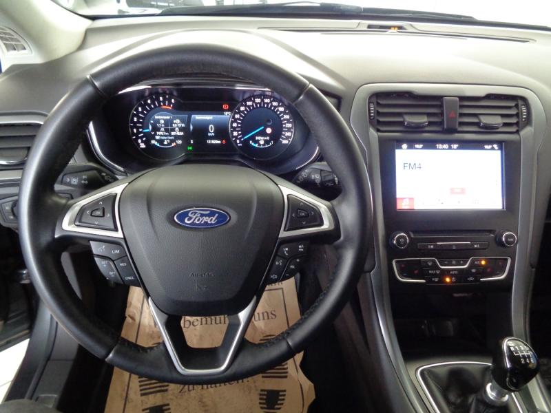 Ford Mondeo Traveller Titanium 15