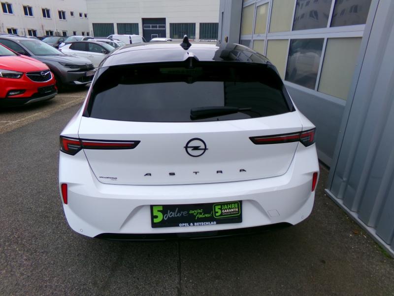 Opel ASTRA L 5T GS AT8 130P