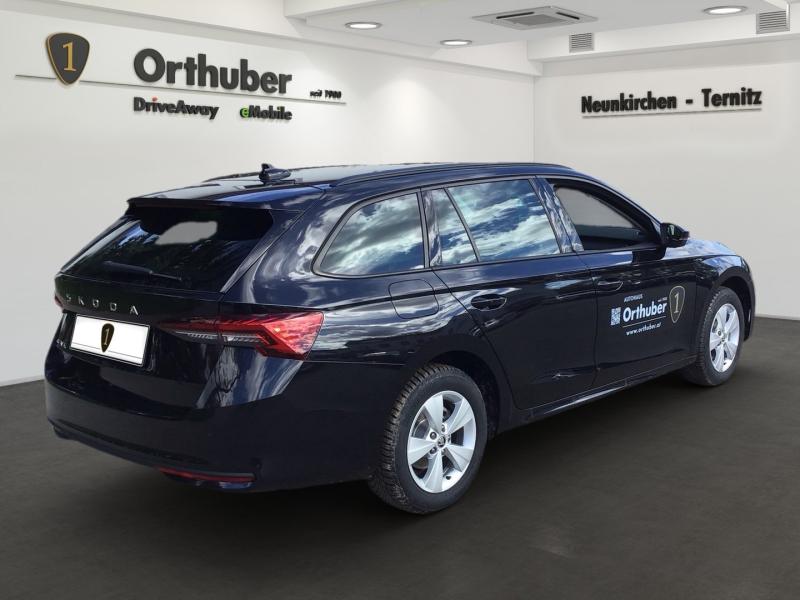 ŠKODA Octavia Combi Selection TSI