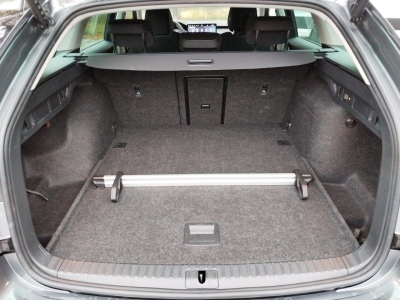 Škoda Octavia Combi Selection TDI DSG