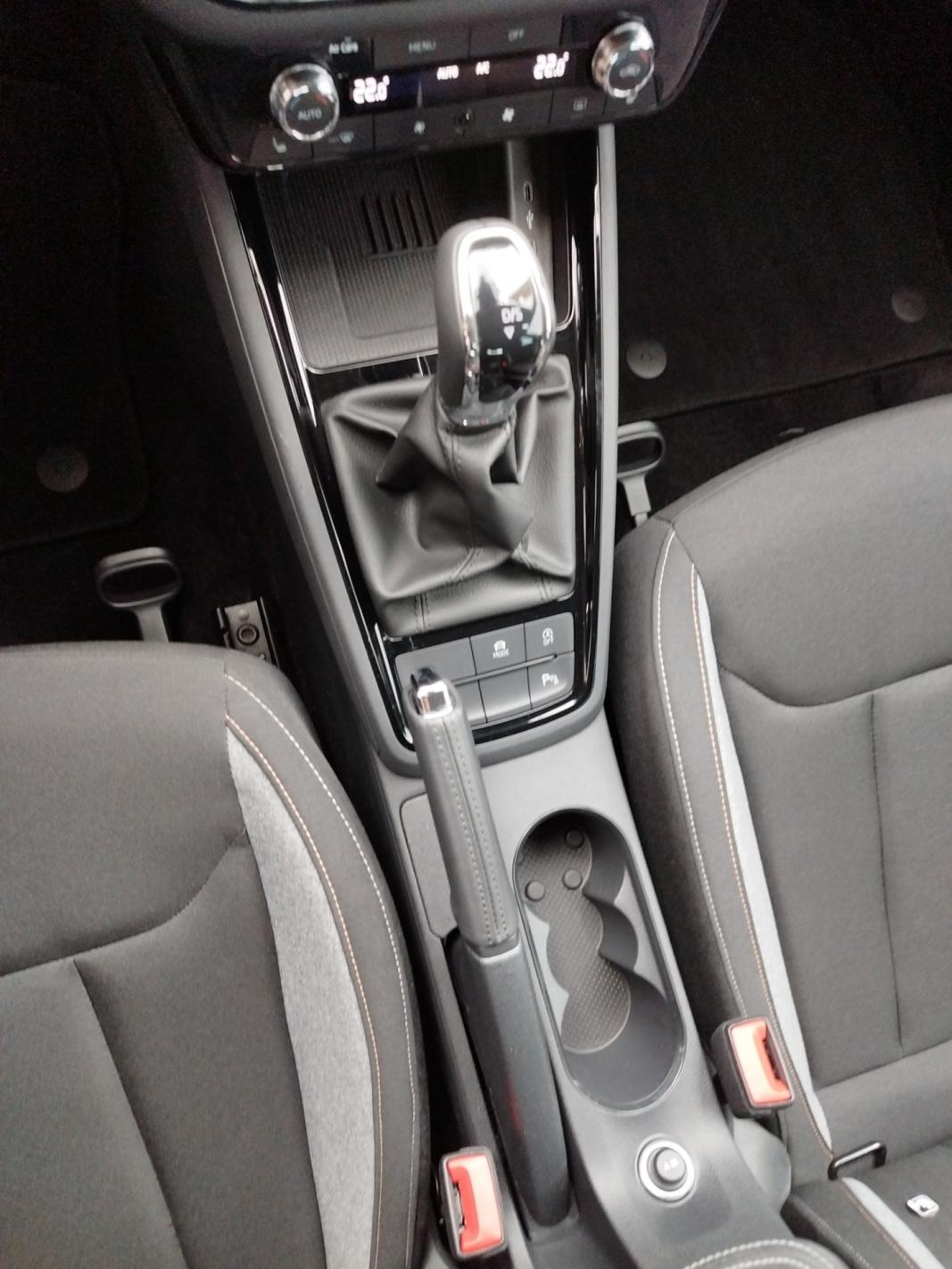 Škoda Kamiq Selection TSI DSG