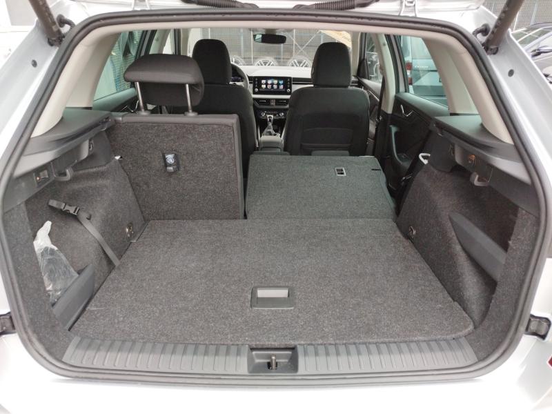 Škoda Kamiq Selection TSI DSG