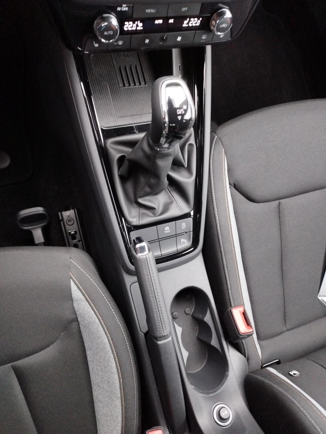 Škoda Kamiq Selection TSI DSG