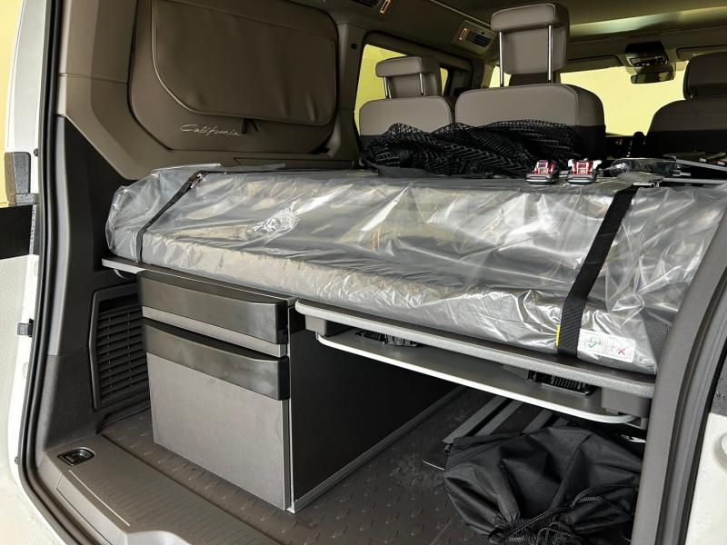 VW California Beach Camper eHyb. 180 kW 4M