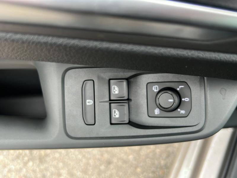 VW Caddy Life eHybrid 110 kW