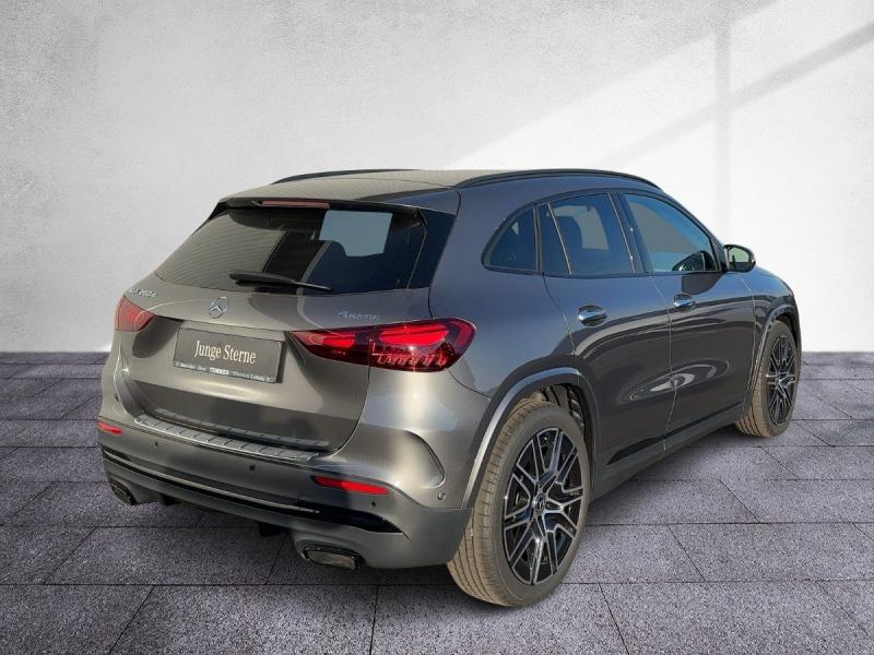 MERCEDES-BENZ GLA 200 d 4MATIC AMG-Line