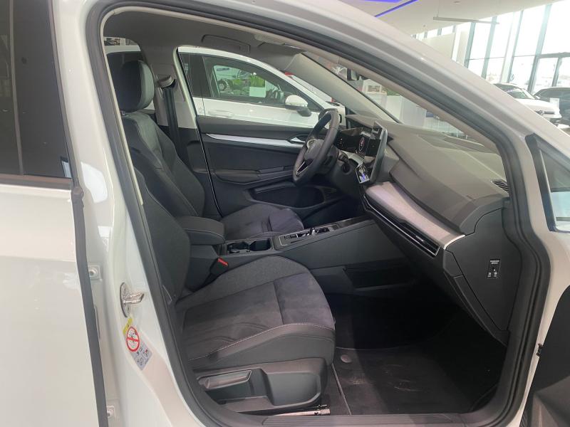 VW Golf Rabbit eHybrid DSG 150 kW