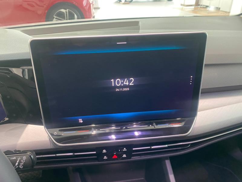 VW Golf Rabbit eHybrid DSG 150 kW