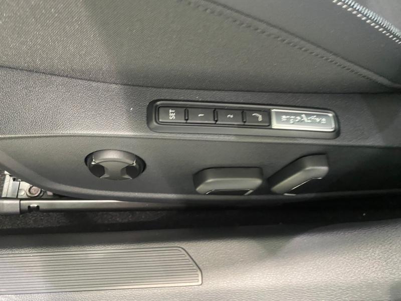 VW Golf Rabbit eHybrid DSG 150 kW