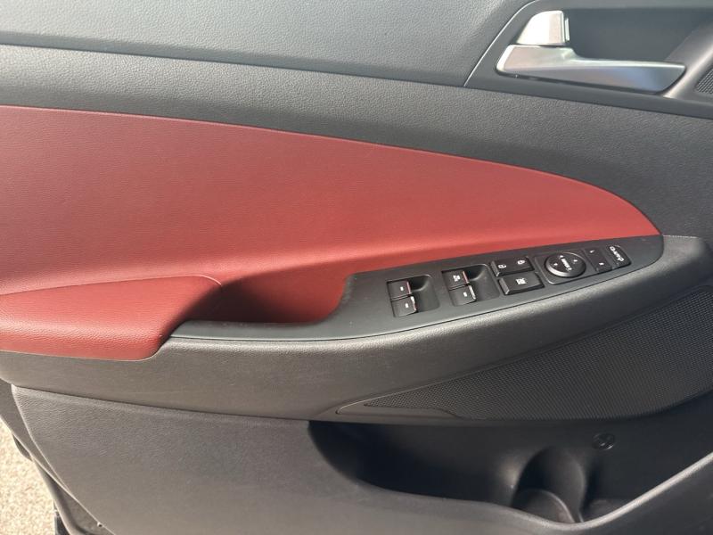 Hyundai Tucson 2,0 CRDI 4WD Style