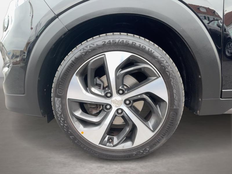 Hyundai Tucson 2,0 CRDI 4WD Style