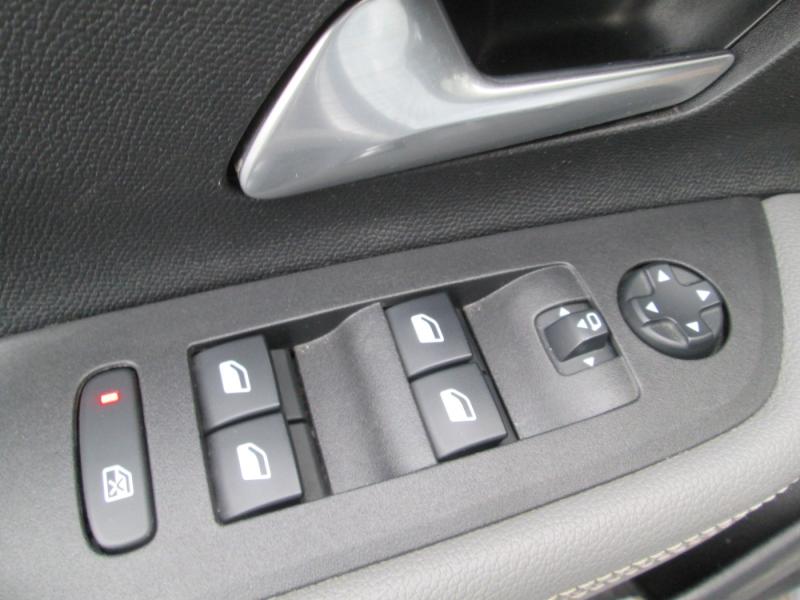 Opel MOKKA ELE 1.2 S/S AT8 130PS