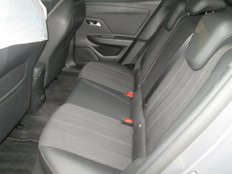 Opel MOKKA ELE 1.2 S/S AT8 130PS