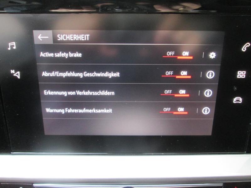 Opel MOKKA ELE 1.2 S/S AT8 130PS