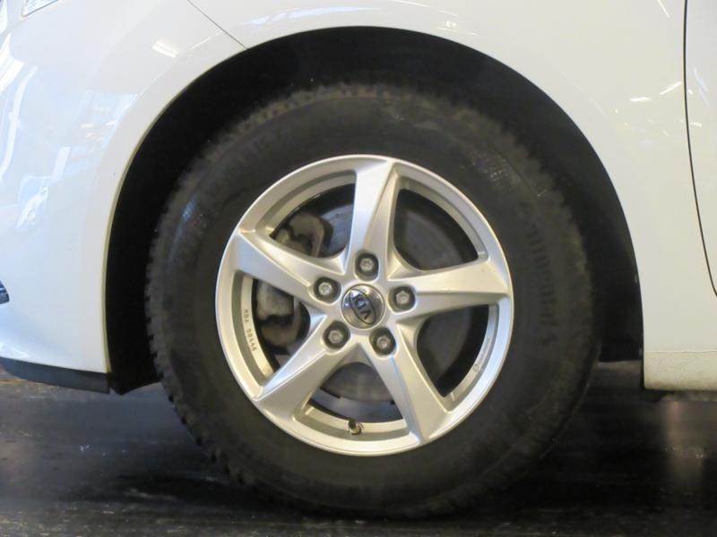 KIA Venga 16 MPI Silber Aut.