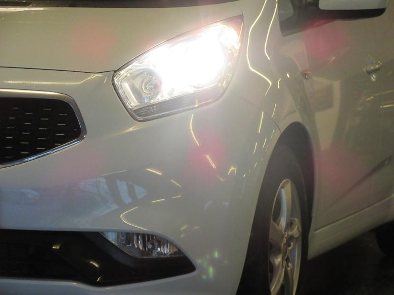 KIA Venga 16 MPI Silber Aut.
