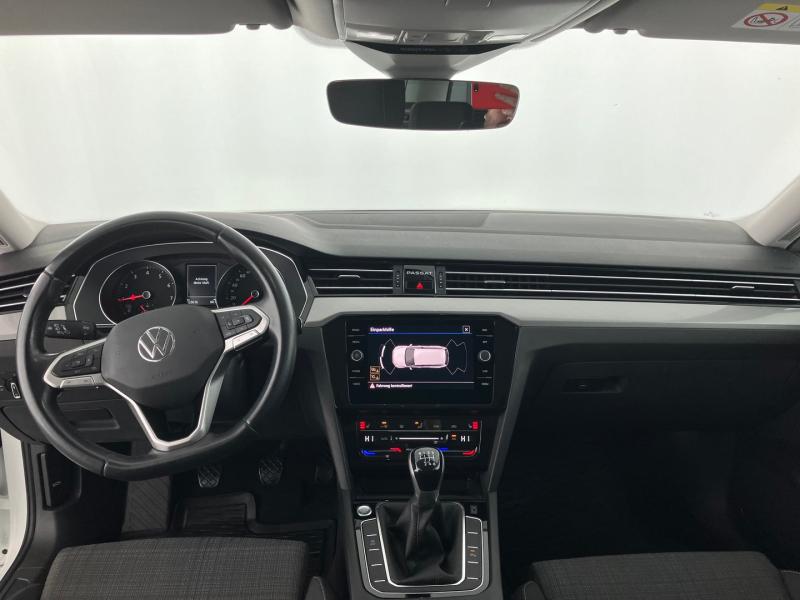 VW Passat Variant Business TSI