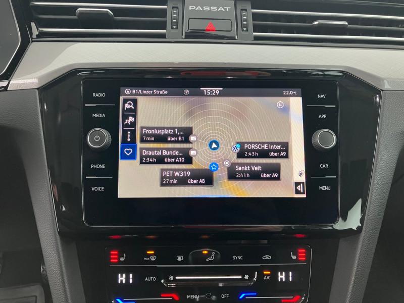 VW Passat Variant Business TSI