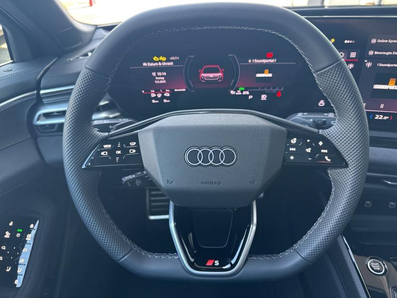 Audi A5 Avant e-hybrid quattro 270 kW