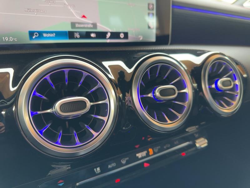 MERCEDES-BENZ CLA 250 4M Shooting Brake