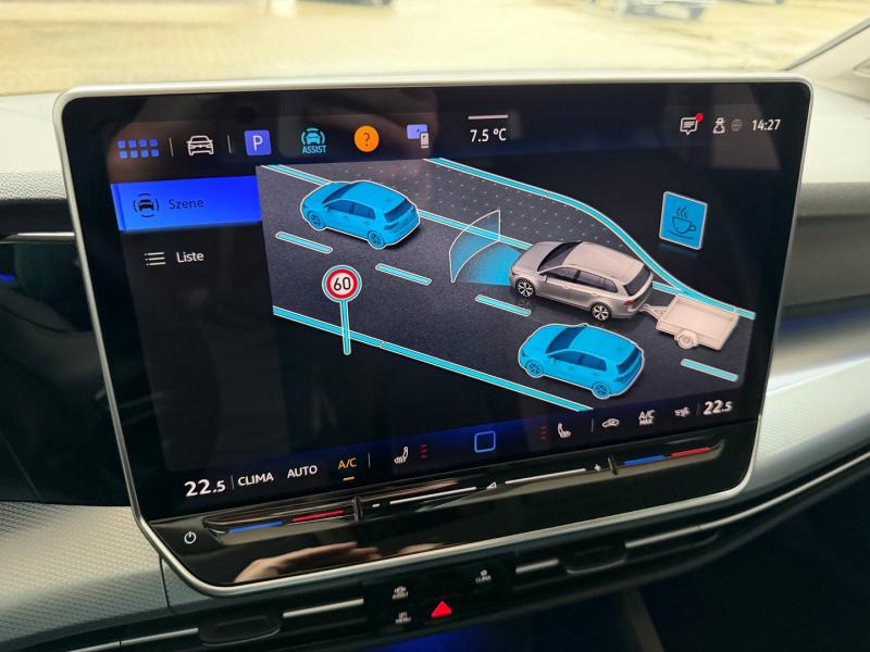 VW Golf Variant Life TSI