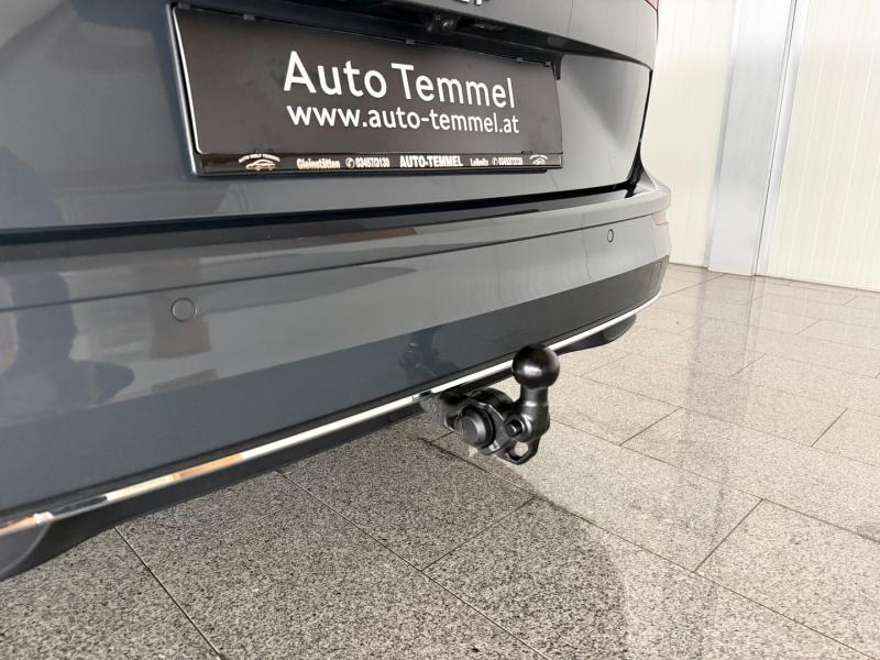 VW Golf Variant Life TSI