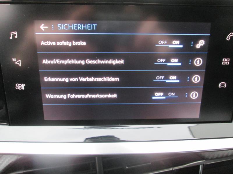 Peugeot 208 Active Pack PureTech 100 S