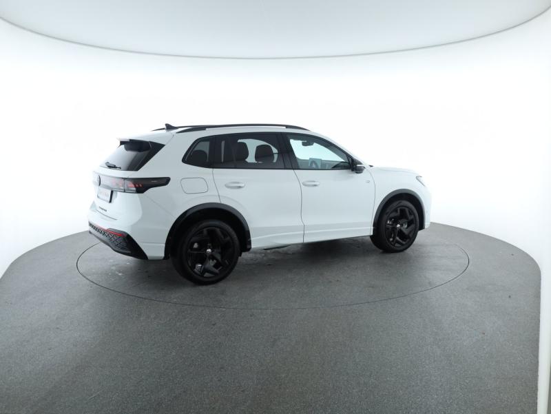 VW Tiguan R-Line TDI 4MOTION DSG