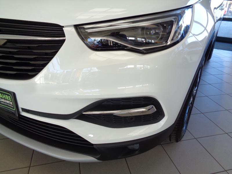 Opel GRANDLAND X BELE 1.2 S/S 130PS