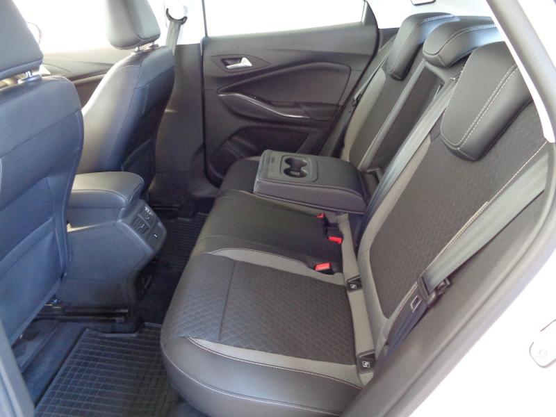 Opel GRANDLAND X BELE 1.2 S/S 130PS
