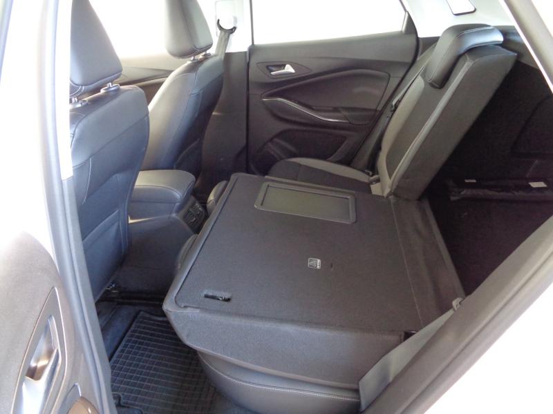 Opel GRANDLAND X BELE 1.2 S/S 130PS