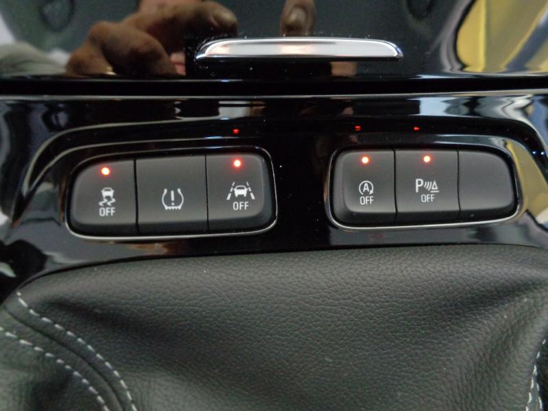 Opel GRANDLAND X BELE 1.2 S/S 130PS