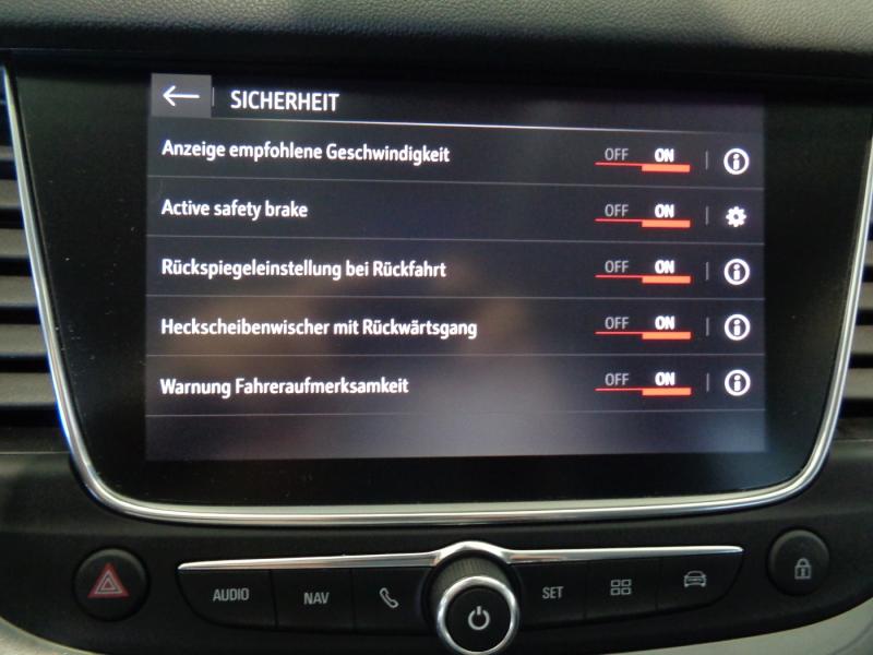 Opel GRANDLAND X BELE 1.2 S/S 130PS