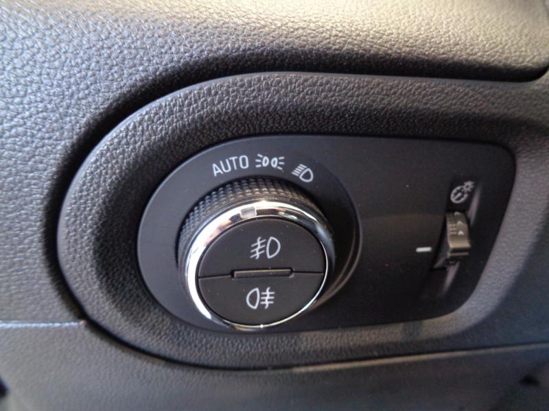 Opel GRANDLAND X BELE 1.2 S/S 130PS