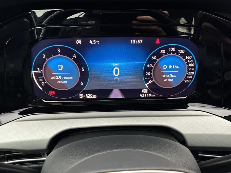 VW Golf Variant Life TDI