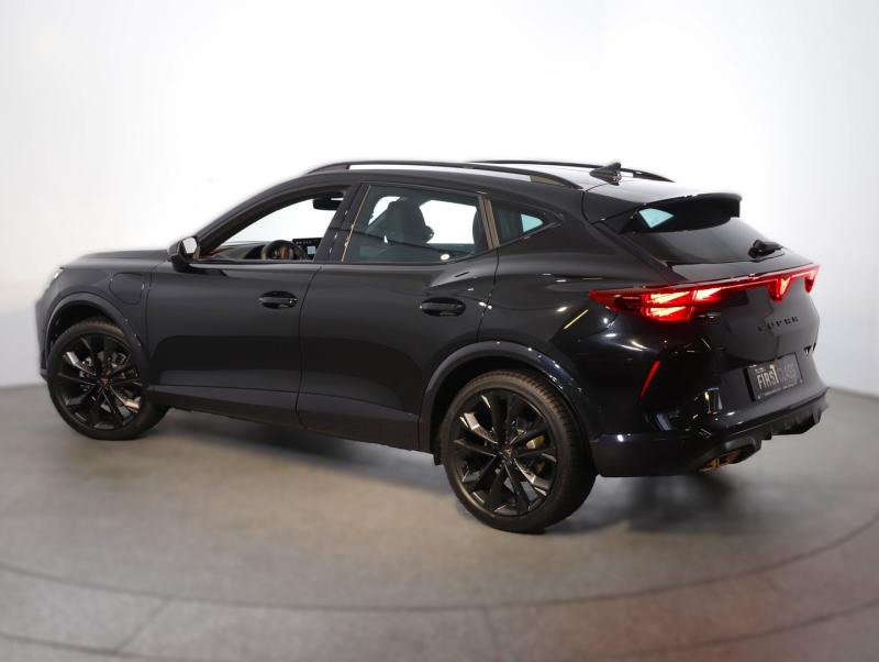 CUPRA Formentor e-HYBRID 204 PS DSG BlackEdit.