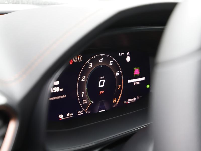 CUPRA Formentor e-HYBRID 204 PS DSG BlackEdit.