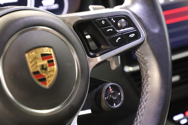 Porsche Cayenne E-Hybrid Coupé