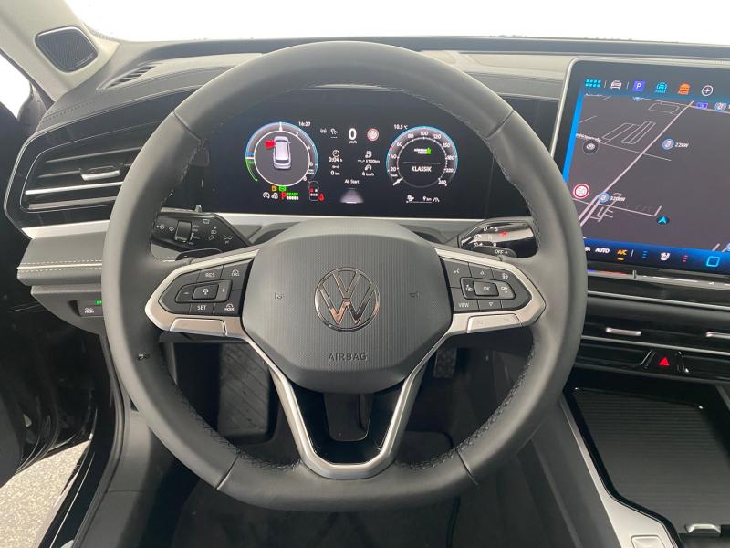 VW Passat Variant Elegance eHybrid 150kW