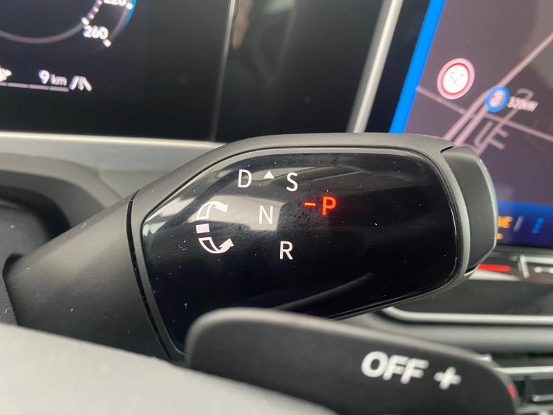 VW Passat Variant Elegance eHybrid 150kW