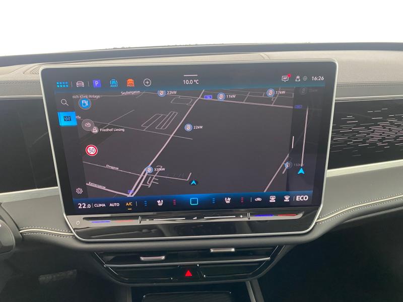 VW Passat Variant Elegance eHybrid 150kW