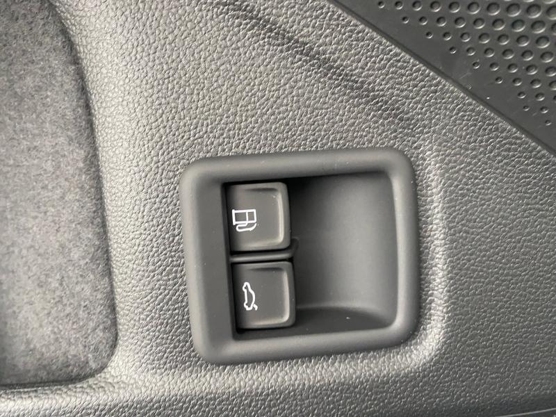 VW Passat Variant Elegance eHybrid 150kW