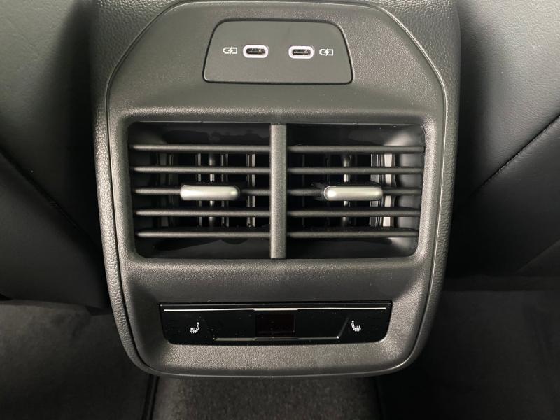 VW Passat Variant Elegance eHybrid 150kW