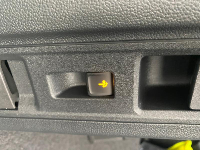 VW Passat Variant Elegance eHybrid 150kW