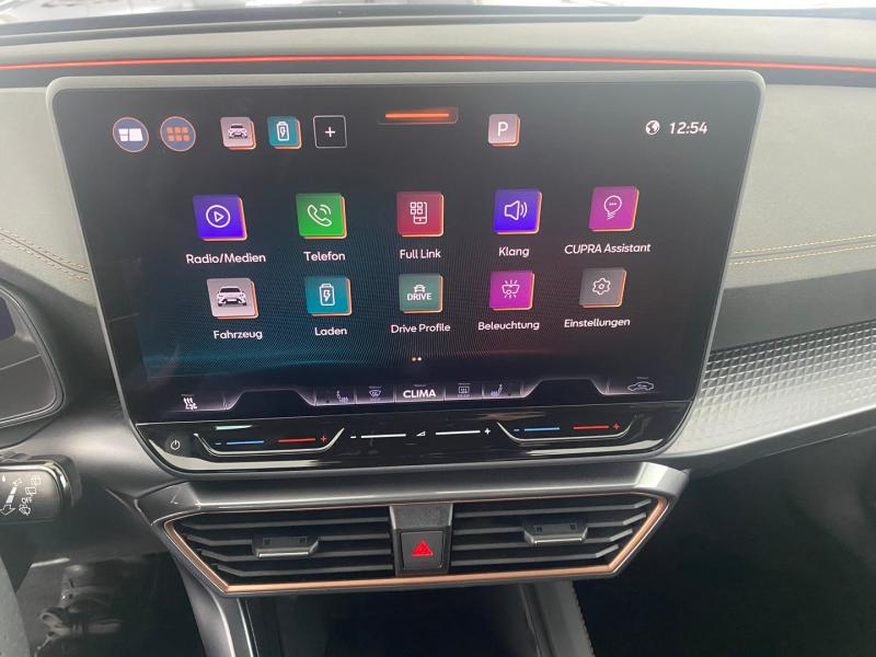 CUPRA Formentor e-HYBRID 204 PS DSG BlackEdit.